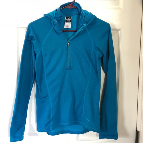 Patagonia Tops - Patagonia half zip hoodie sz S